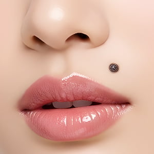 京都院のほくろ・いぼ除去