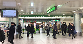JR横浜駅中央改札口