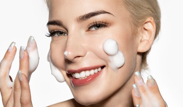 メイクを早めに落とす【画像】